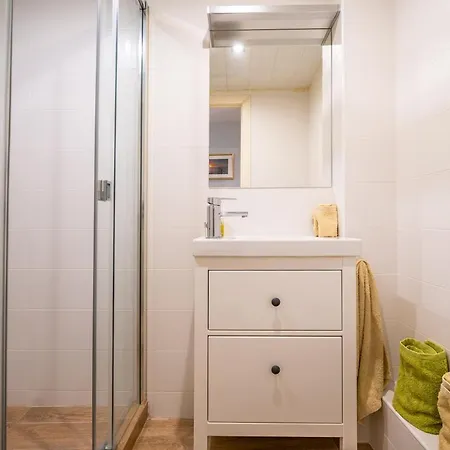 Homeholidaysrentals Plume - Costa Barcelona Apartment *