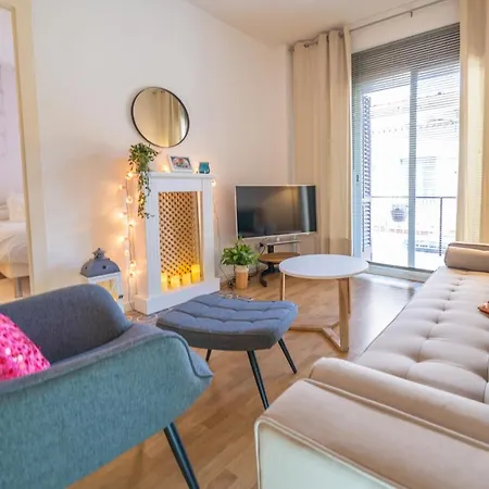 Homeholidaysrentals Plume - Costa Barcelona Apartamento *