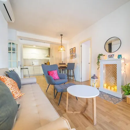 Homeholidaysrentals Plume - Costa Barcelona Apartamento *